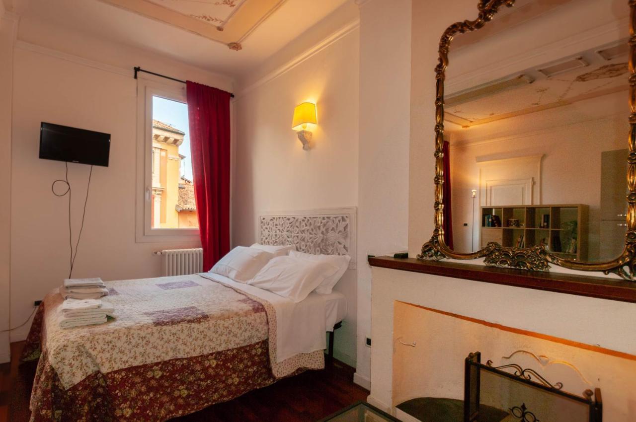 Porta Antica Apartment Bolonha Exterior foto